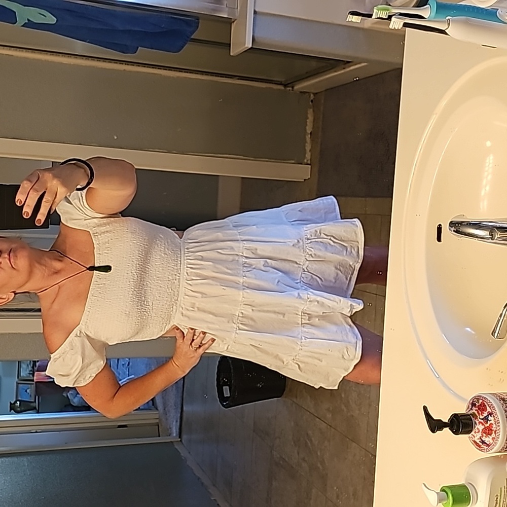 STUNNING NEW RUCHED 3 TIER PUFF SLEEVE CUT OUT DRESS